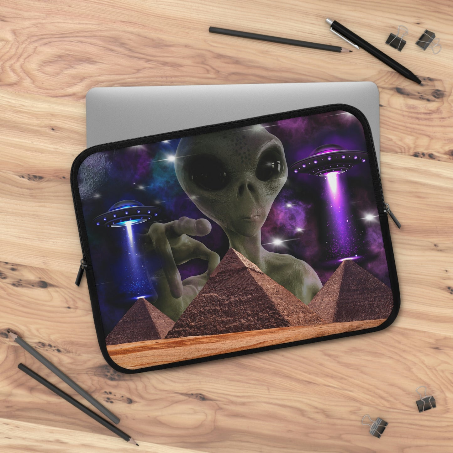 Alien Invasion Laptop Sleeve