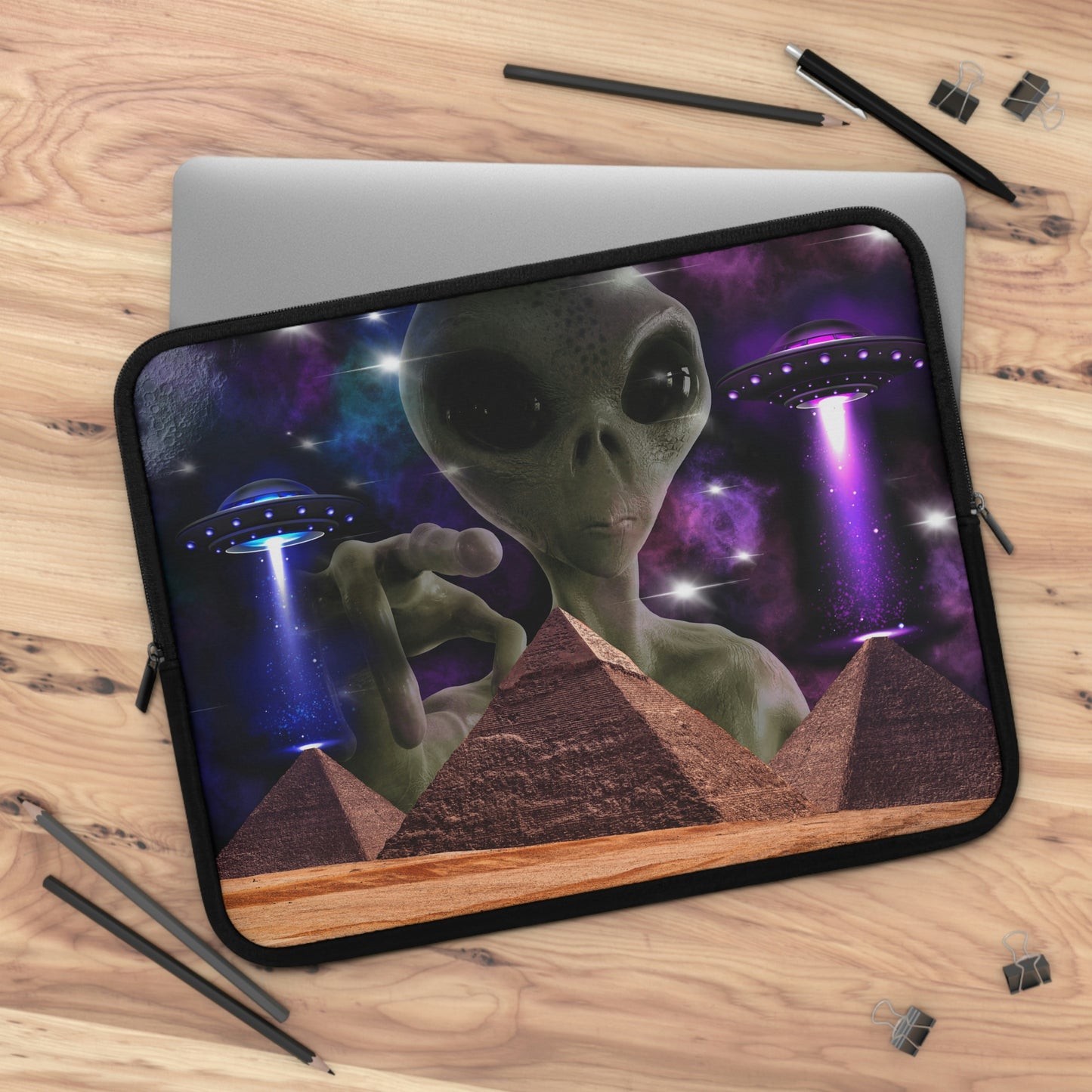 Alien Invasion Laptop Sleeve