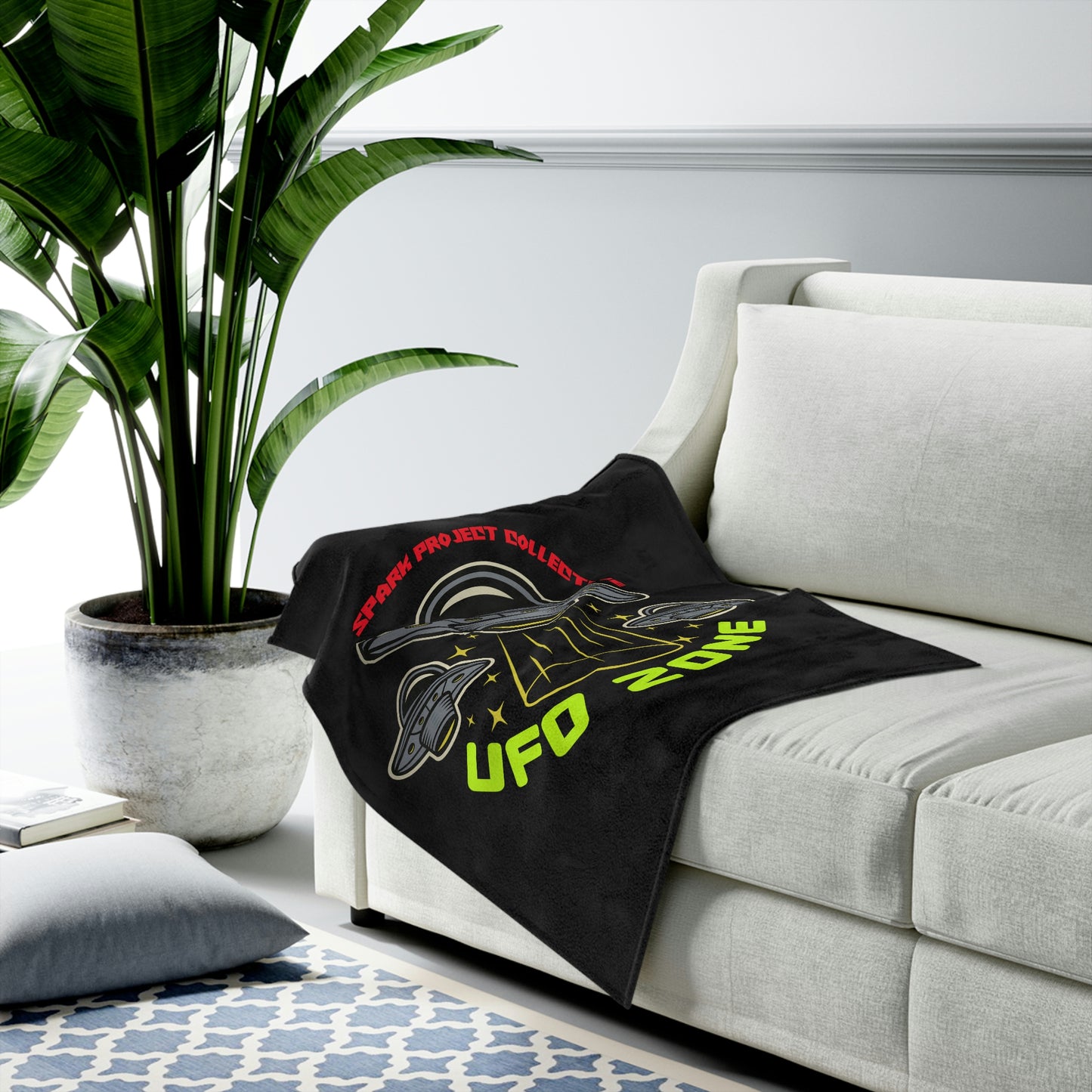 UFO Zone Velveteen Plush Blanket